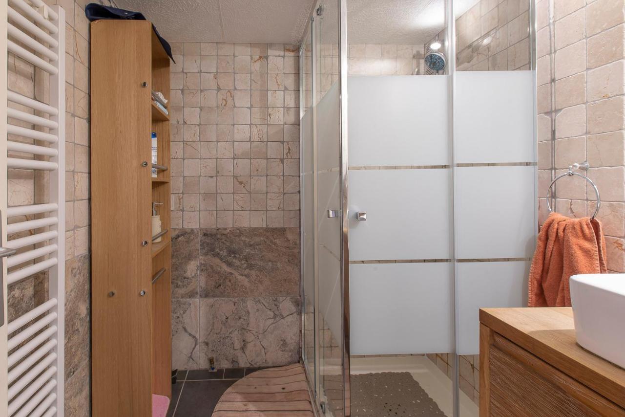 Annecy Sainte Claire Vieille Ville 38M2 Terrasse Proche Gare Et Lac 4 Pers 3 Etoiles מראה חיצוני תמונה